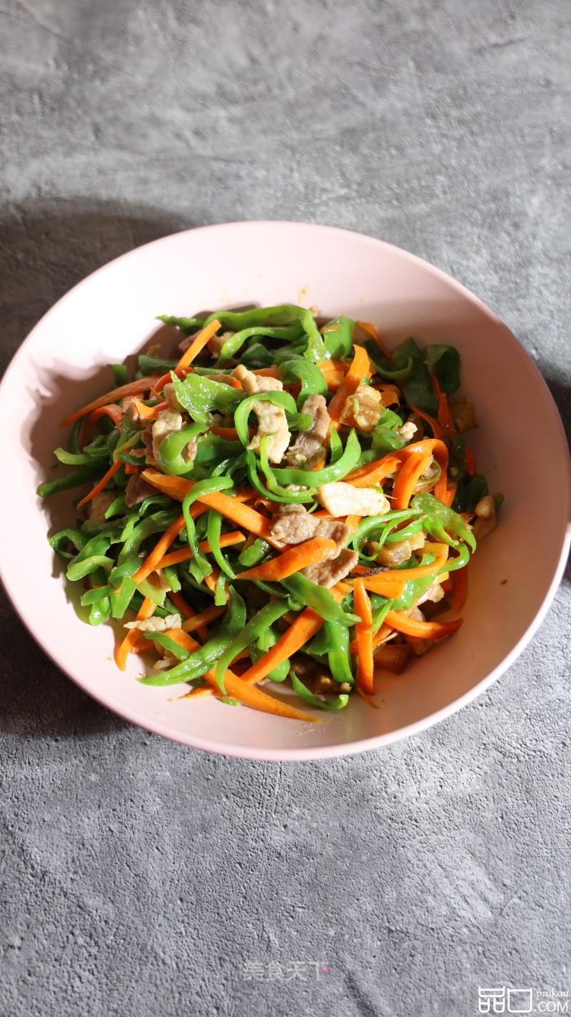 瘦肉炒青椒丝