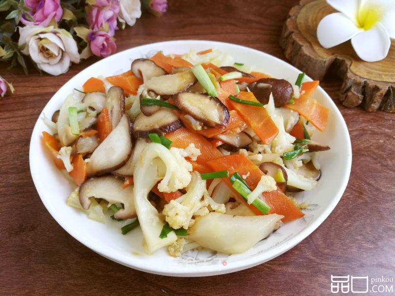 香菇胡萝卜炒花菜