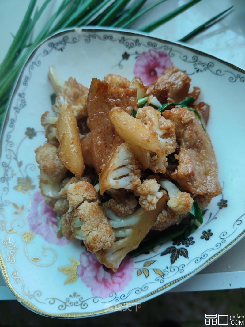 五花肉焖花菜