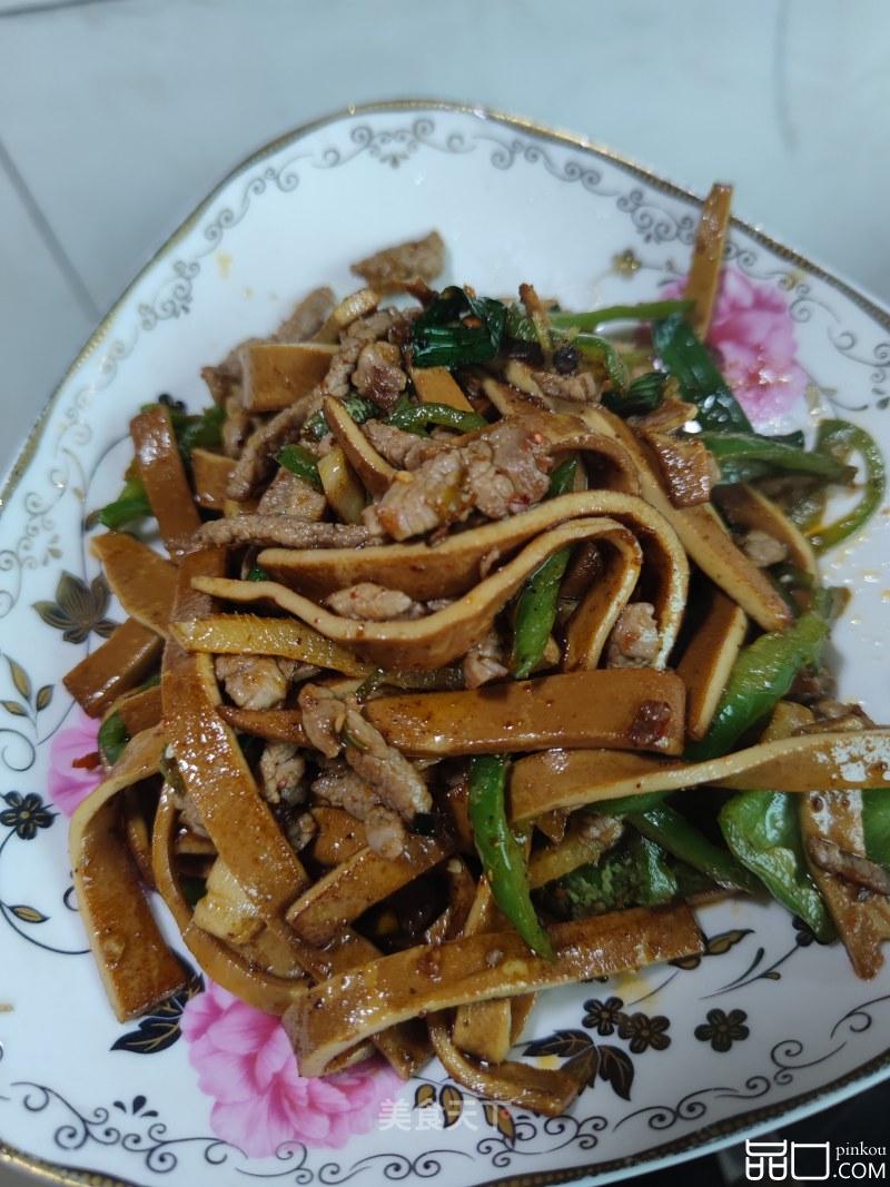 肉炒香干