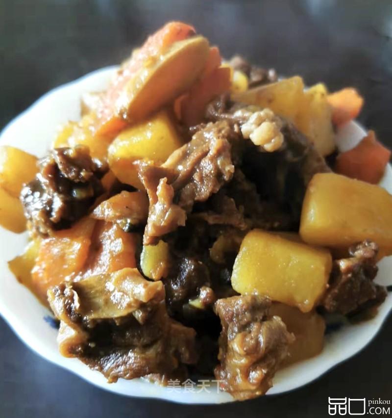 土豆胡萝卜焖牛肉