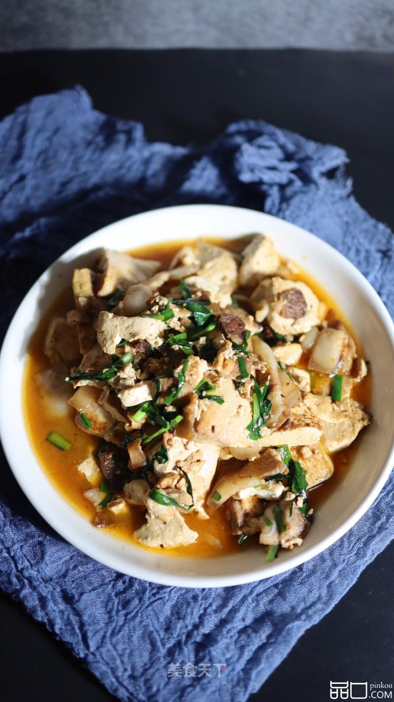 五花肉烧豆腐