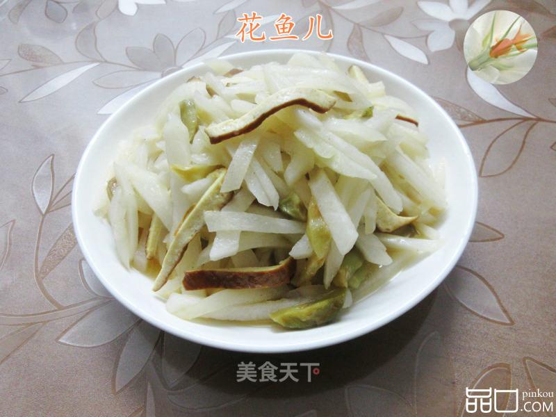榨菜丝香干炒白佛手瓜