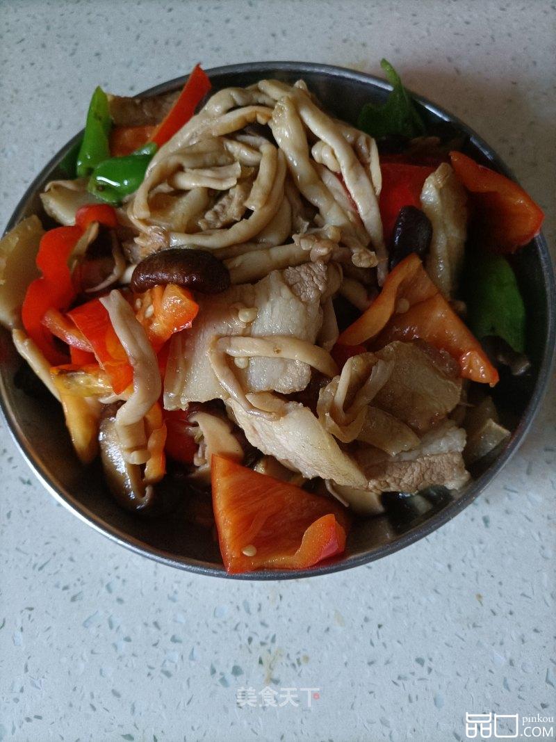 香菇白玉菇炒肉片
