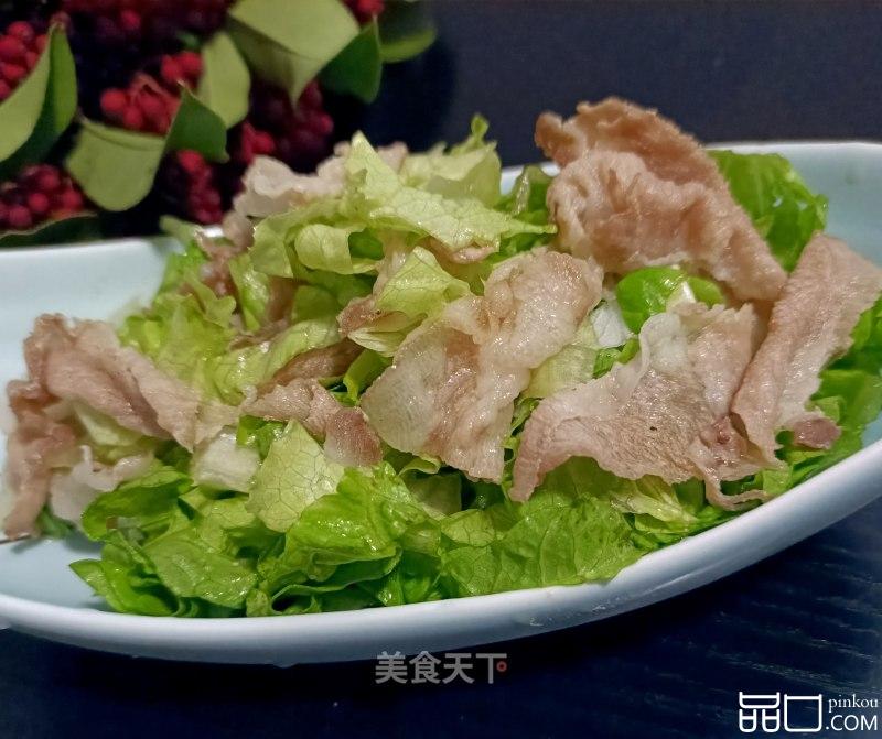 生菜拌猪肉卷
