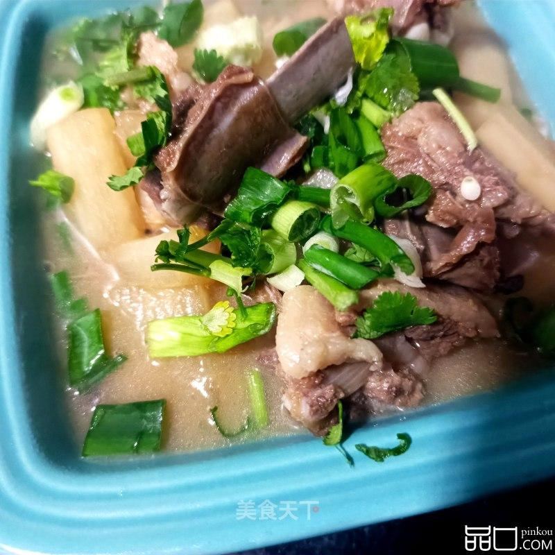 羊排炖白萝卜