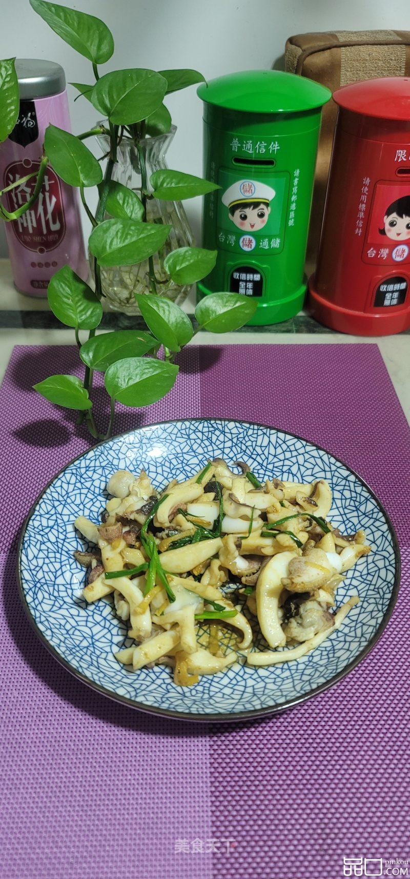 姜葱炒墨鱼