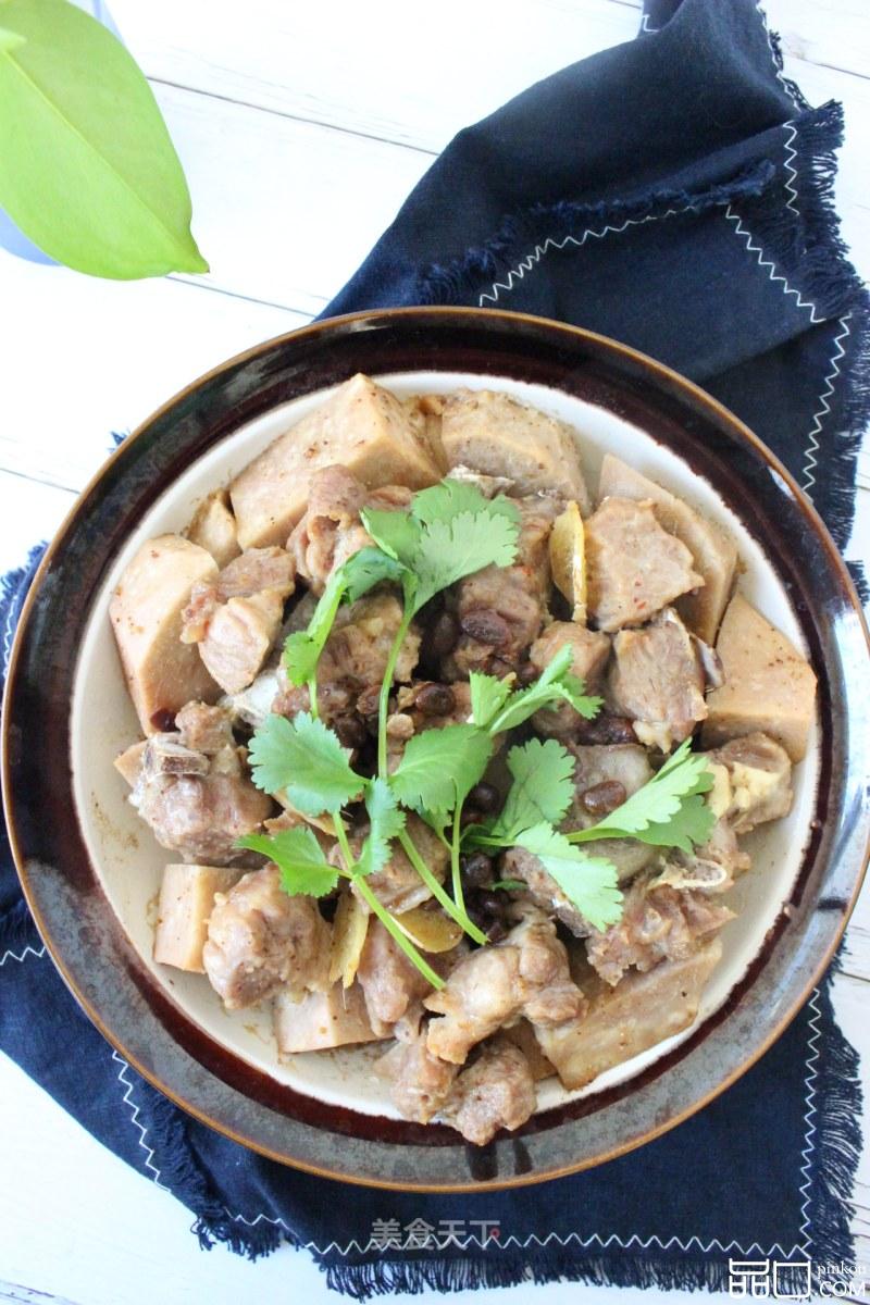 豆豉芋头蒸脊骨