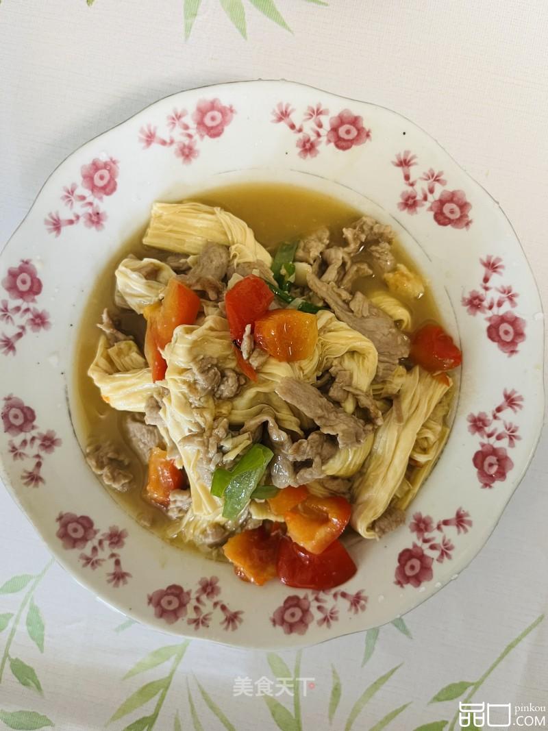腐竹炒肉片