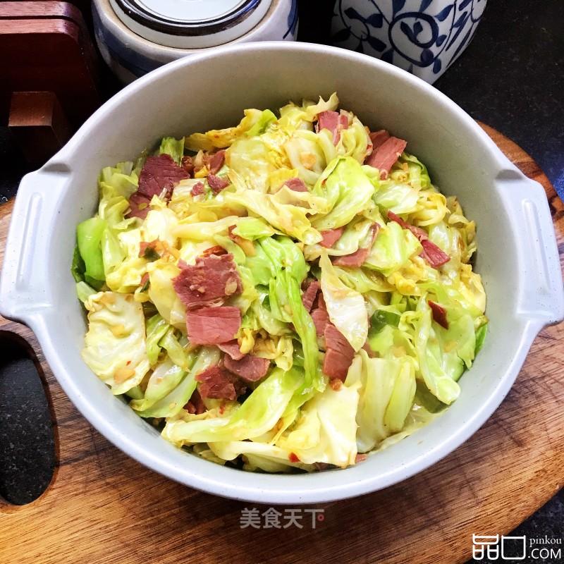 火腿炒手撕包菜