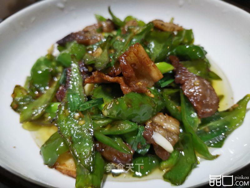 回锅肉炒辣椒