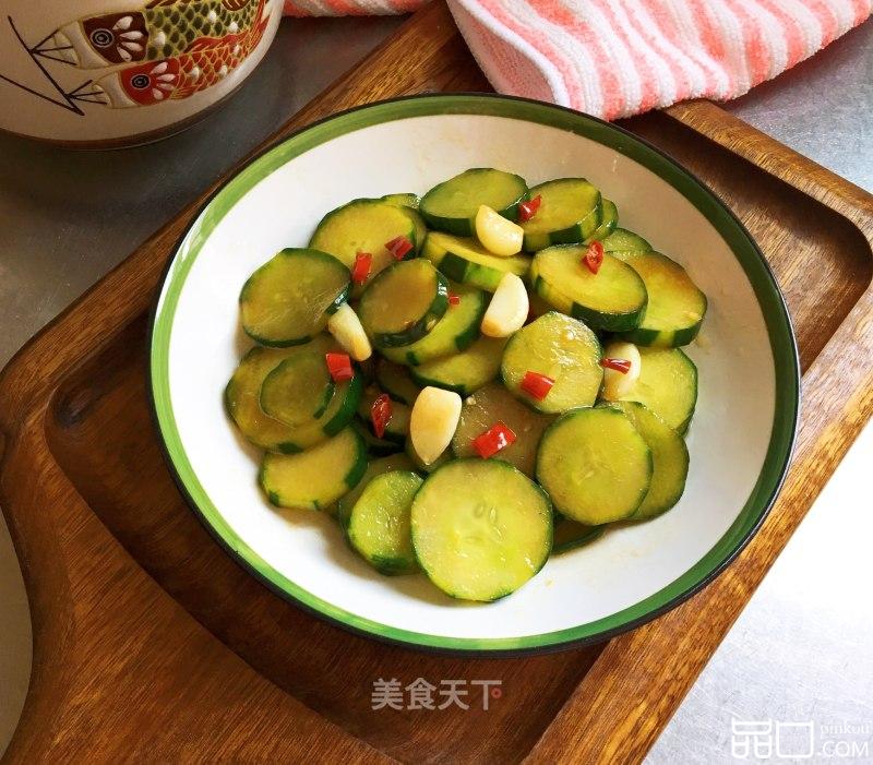 蒜香黄瓜片