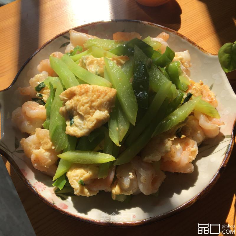 虾仁鸡蛋炒莴笋