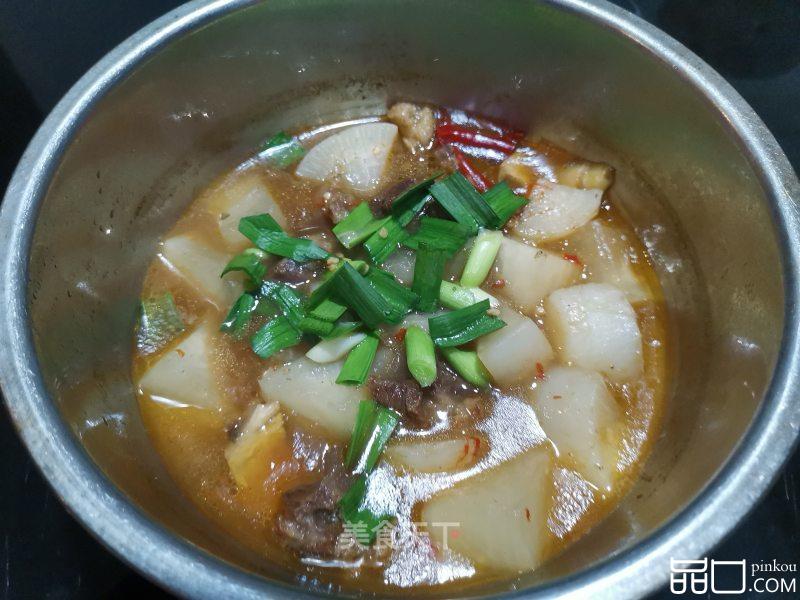 牛腩炖萝卜