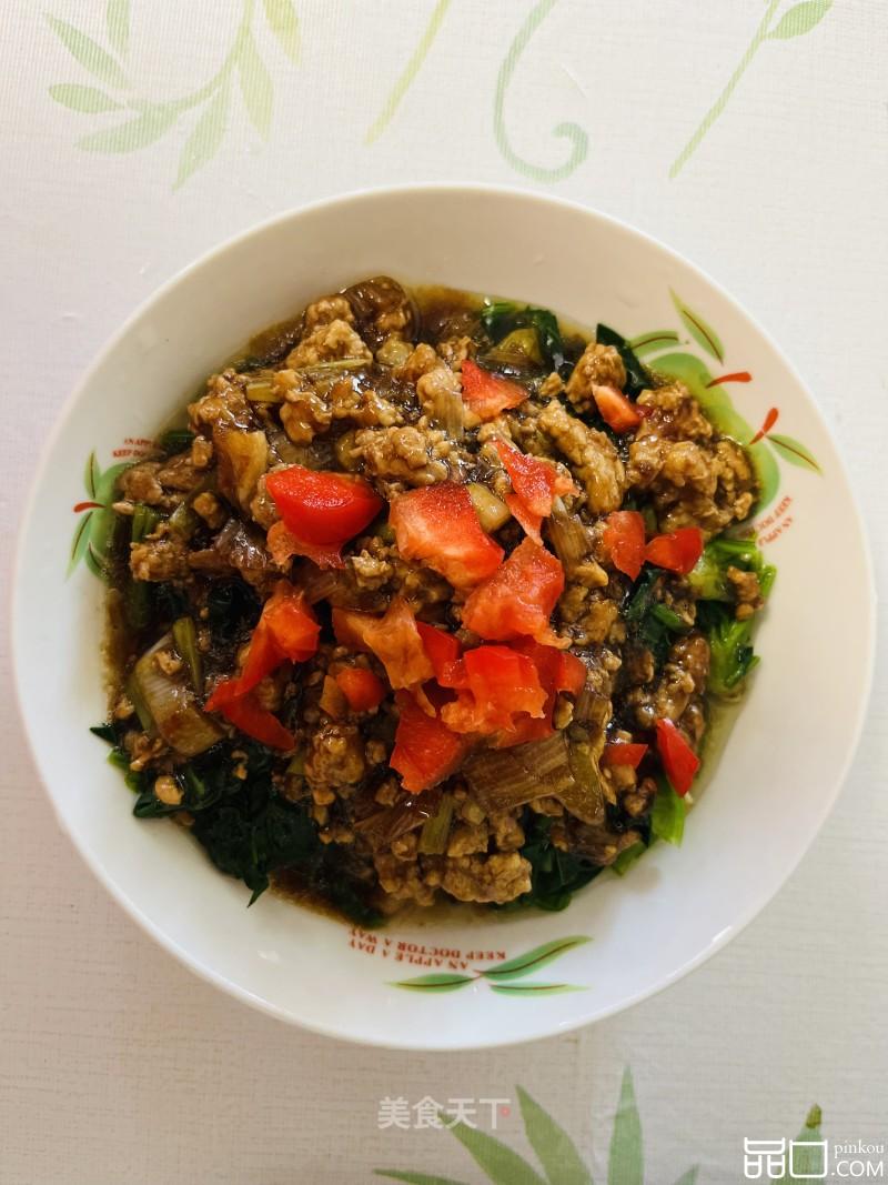 肉末扒菠菜