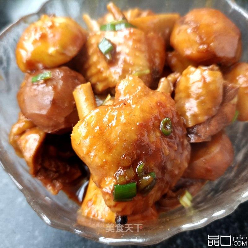 板栗芋头烧鸡公