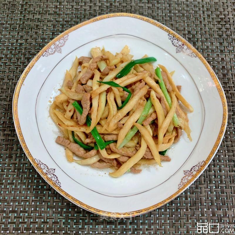 茭白炒里脊肉