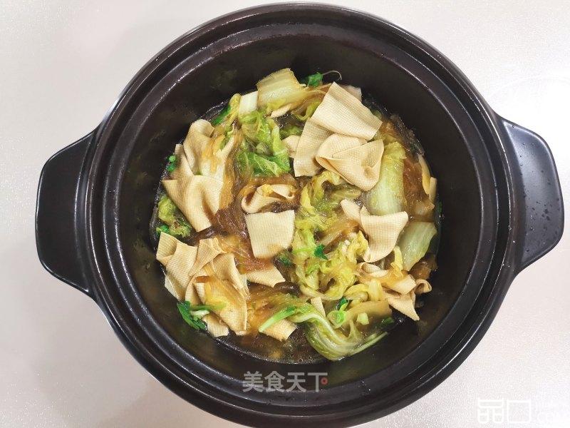 砂锅白菜炖粉条