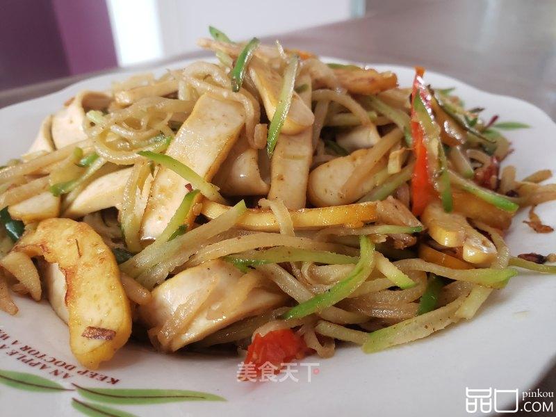 白萝卜炒豆干
