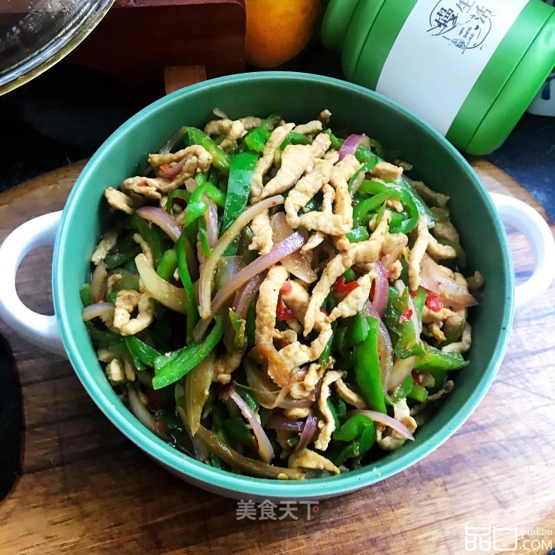 剁椒洋葱炒肉