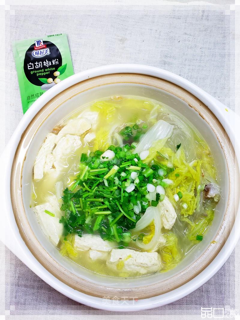 白菜豆腐粉丝鸭架汤