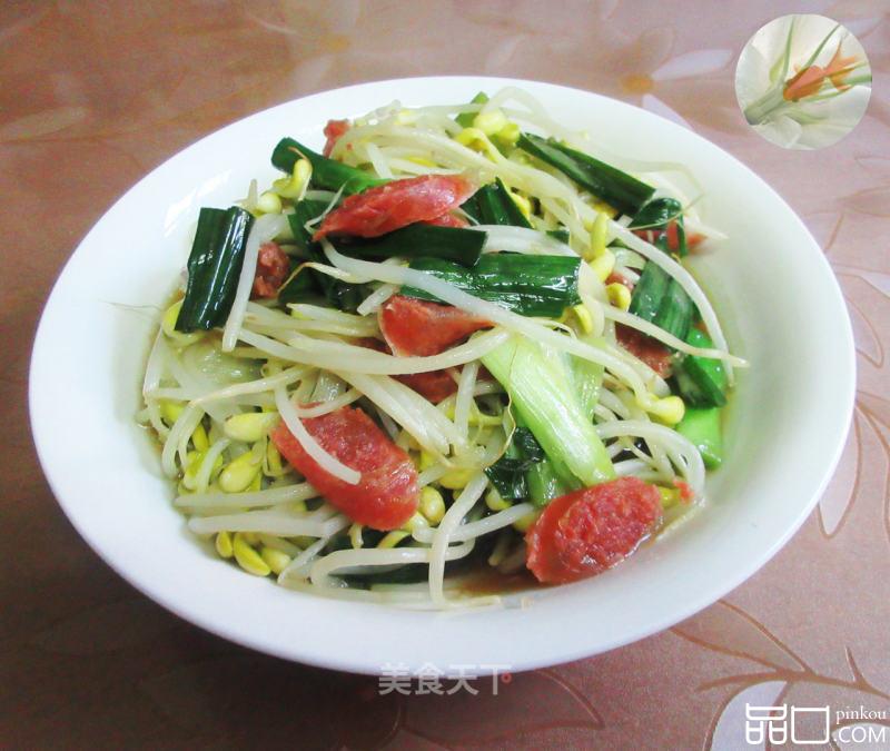 大蒜香肠炒黄豆芽