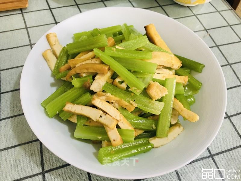 青椒炒豆干