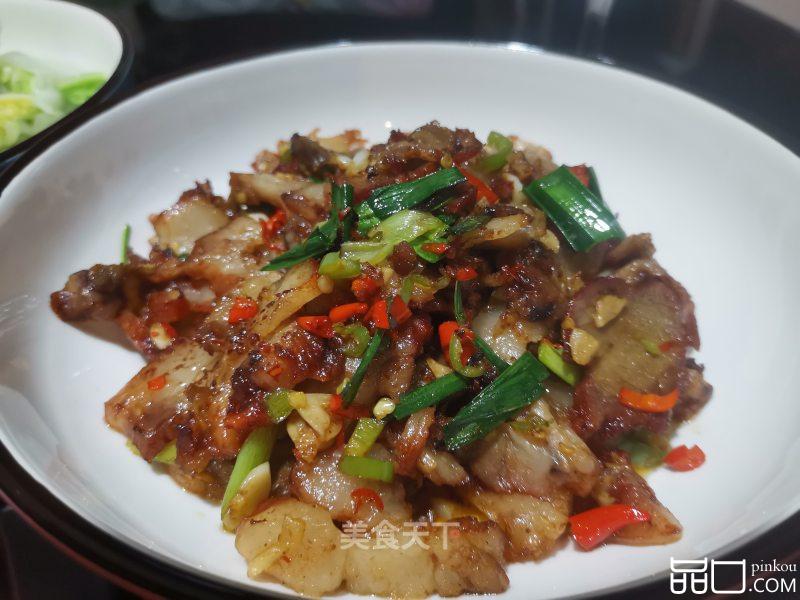 大蒜辣椒炒猪头肉
