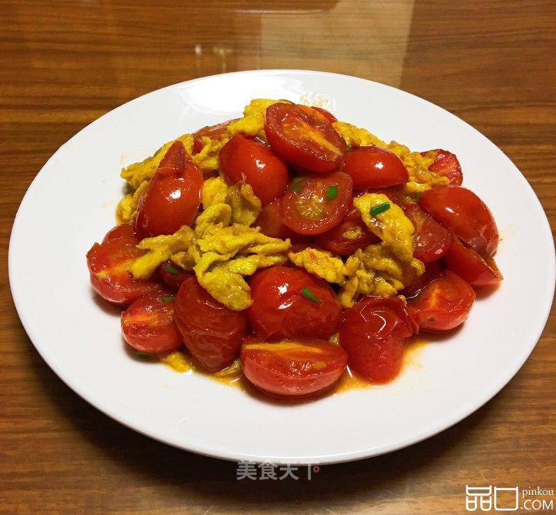 圣女果炒鸡蛋