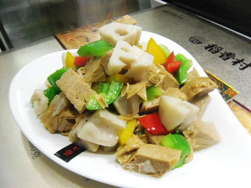 莲藕彩椒炒豆干