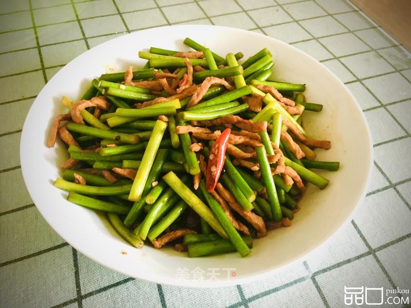 生炒肉丝蒜苔