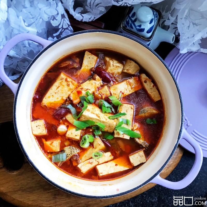 香辣鲈鱼炖豆腐