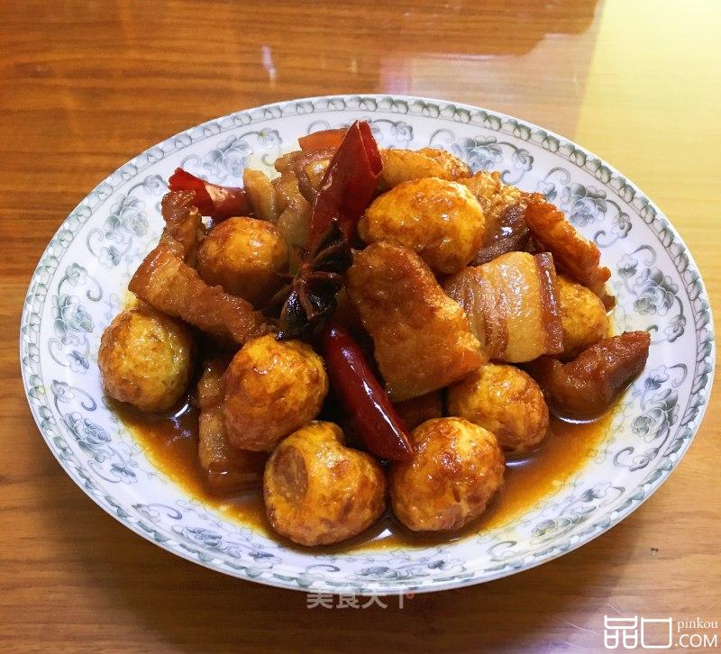 五花肉烧虎皮鹌鹑蛋