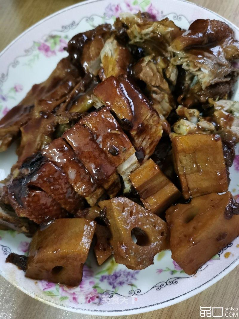 莲藕酸梅烧鸭