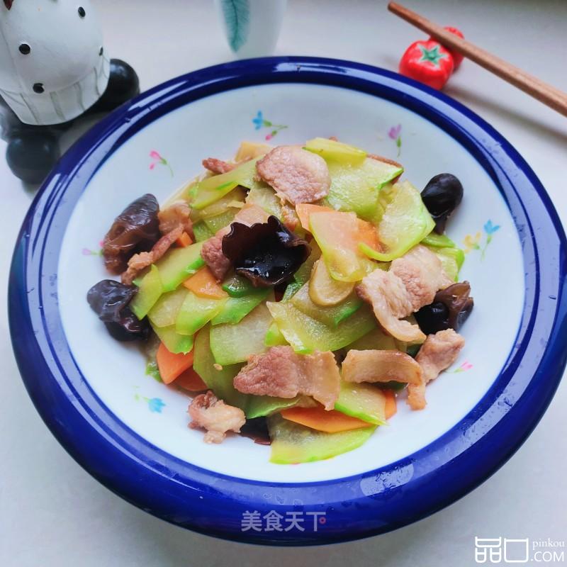 五花肉炒佛手瓜