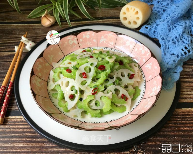 苦瓜炒藕片