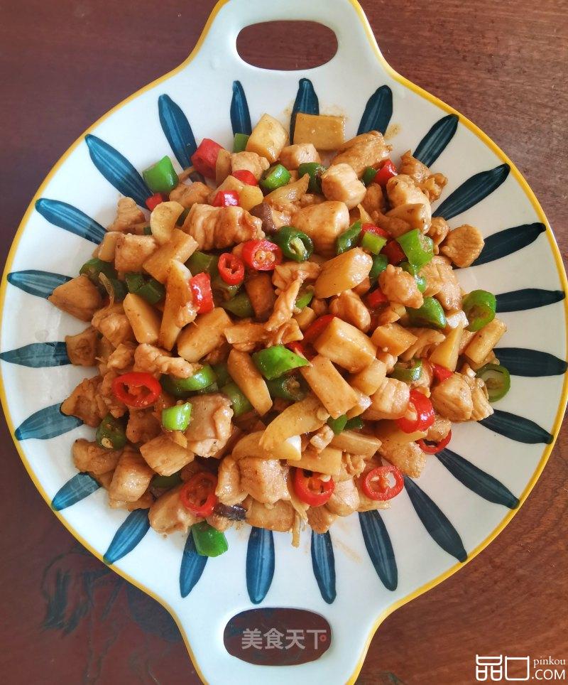 杏鲍菇炒鸡丁
