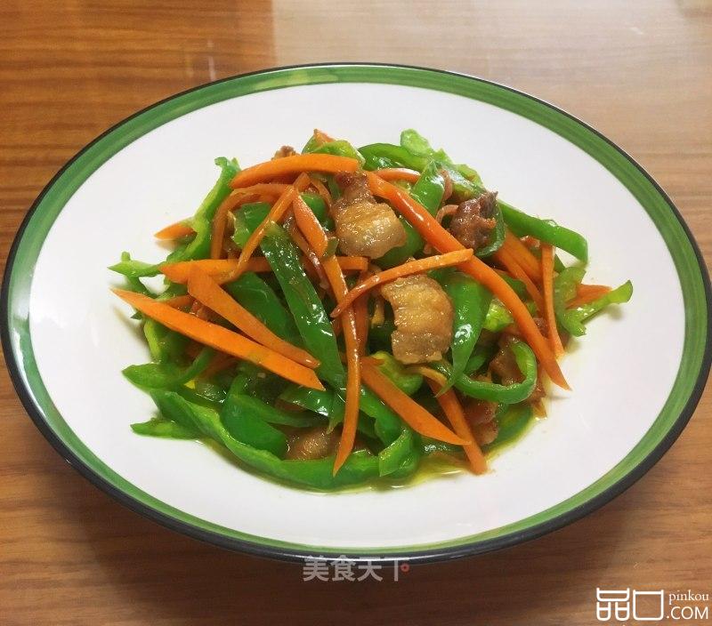 青椒胡萝卜炒肉