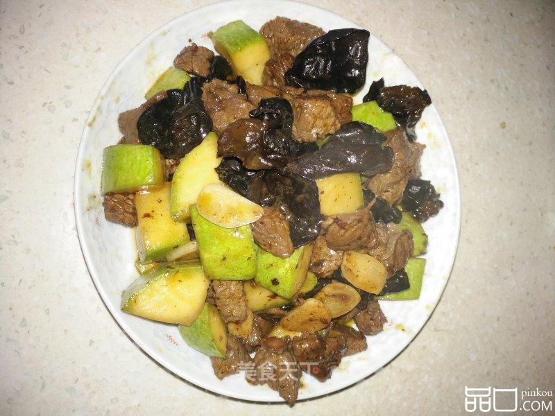 菜瓜炒牛肉粒