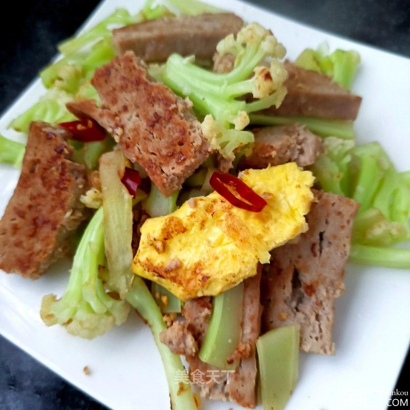 午餐肉炒有机花菜