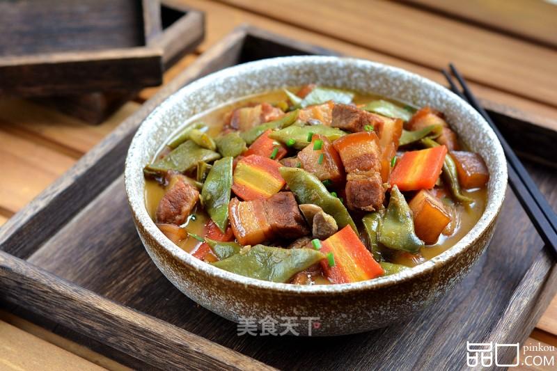 红烧肉炖油豆角