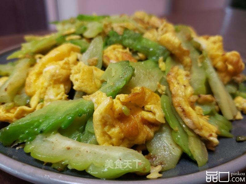 苦瓜炒鸭蛋