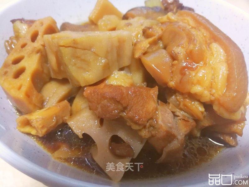 酸甜猪蹄炖秋藕