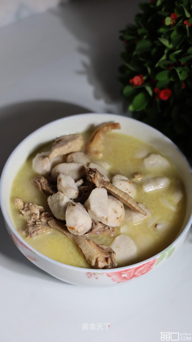 芋头炖鸡肉