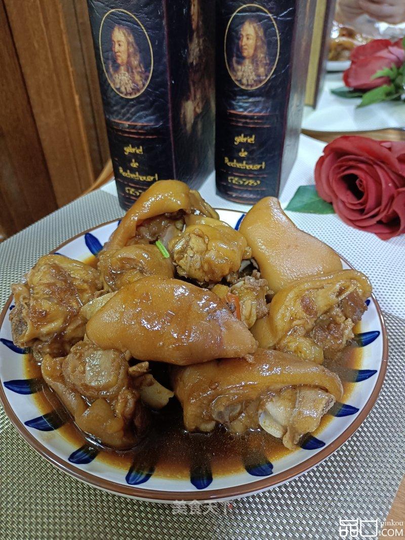 黄豆酱酱猪蹄
