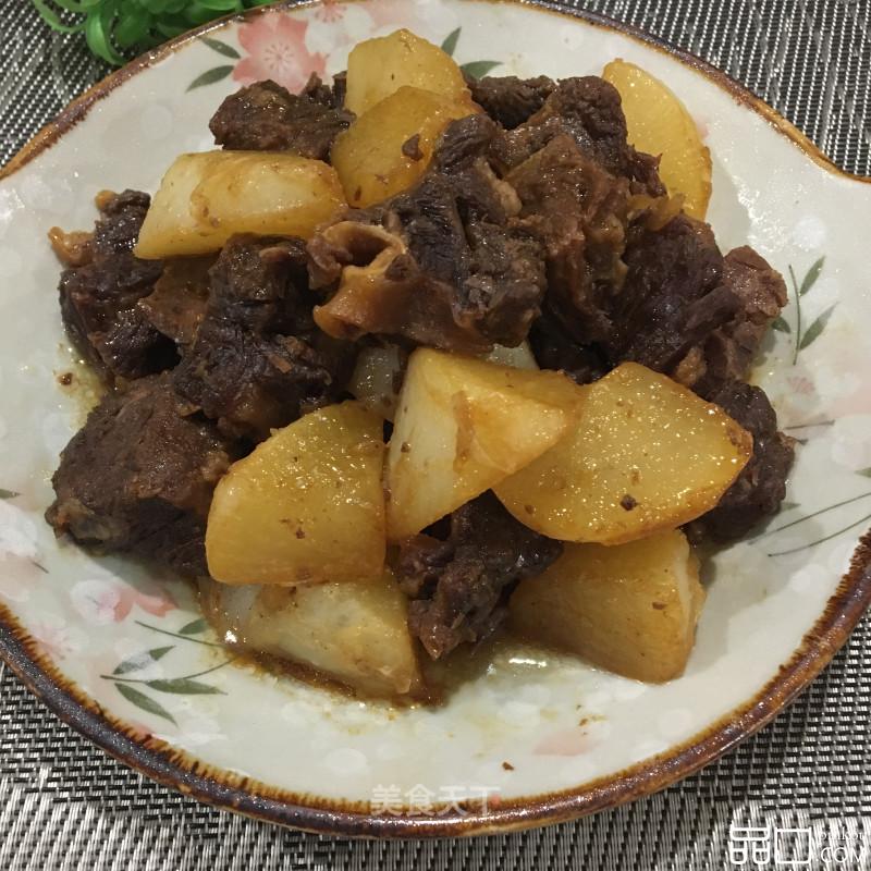 萝卜红烧牛腩