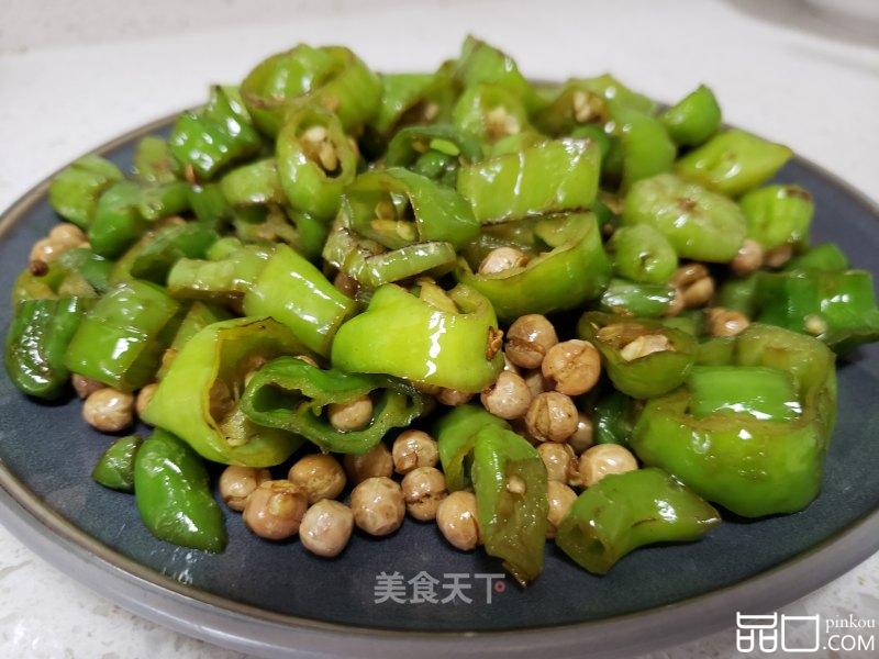 尖椒炒豌豆