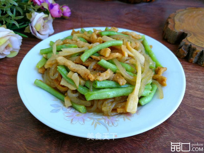 豇豆肉丝炒粉条