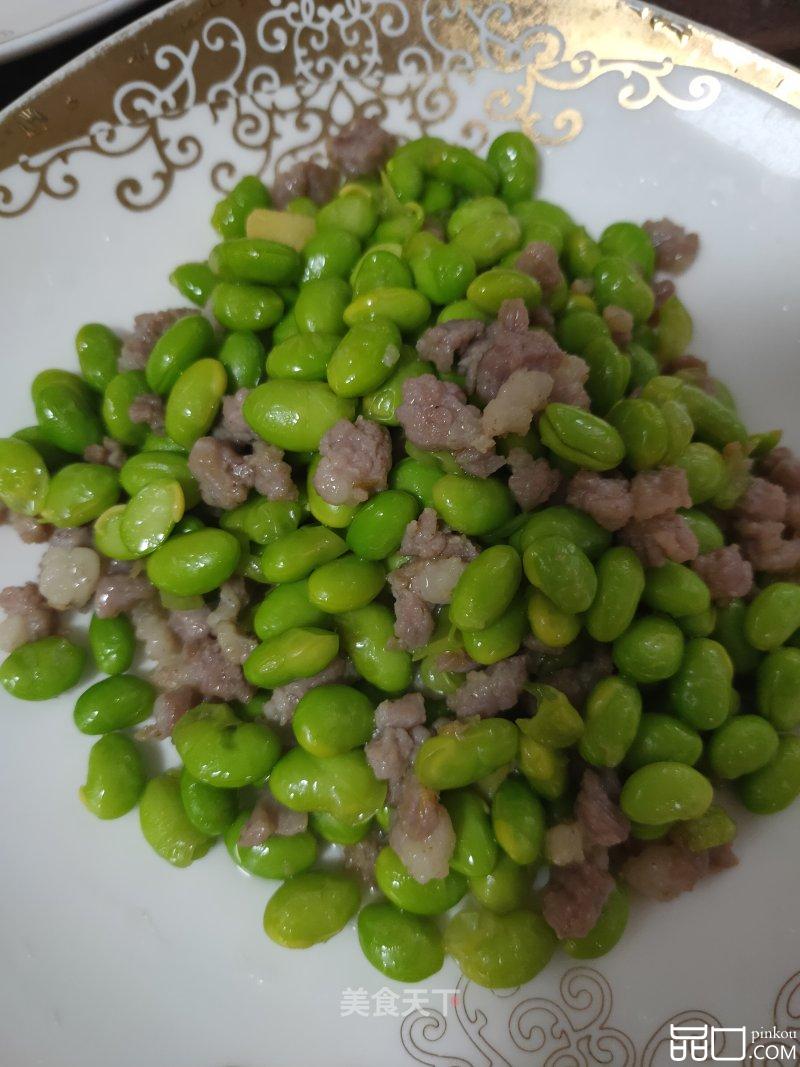 毛豆炒肉末