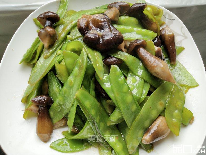 鸡枞菌炒荷兰豆